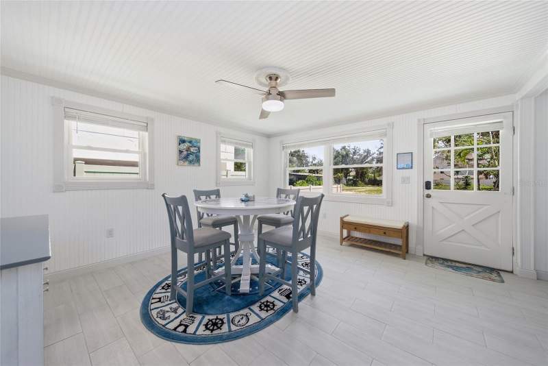 2 bedroom Single Family Residence at 104 12th Avenue, Indian Beach Re-Revised 1st Add, Indian Rocks Beach — photo 5
