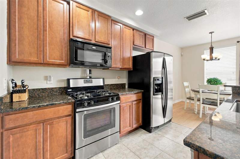 3 bedroom Townhouse at 10645 Marsha Drive, Longleaf Neighborhood 03, New Port Richey — photo 3