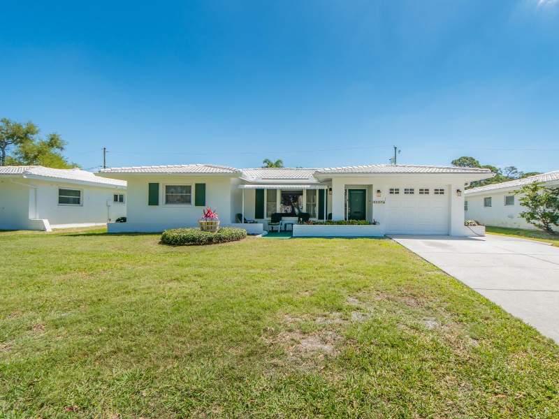 Tamarac By The Gulf