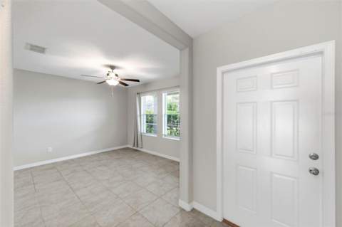 6342 Cobble Bliss Street, Zephyrhills FL - photo 8 of 49