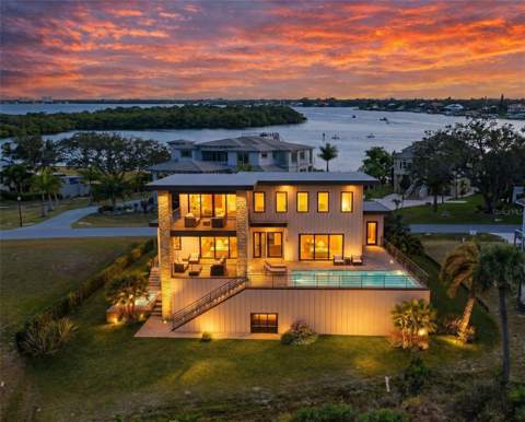 26 Harborpointe Dr, Port Richey FL - photo 7 of 36