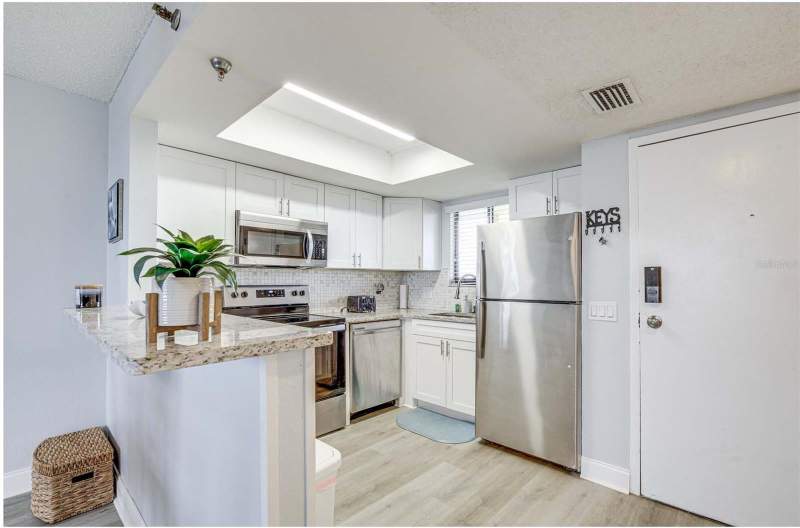 1 bedroom Condominium at 5915 Sea Ranch Drive #310, Gulf Island Beach Tennis, Hudson — photo 4
