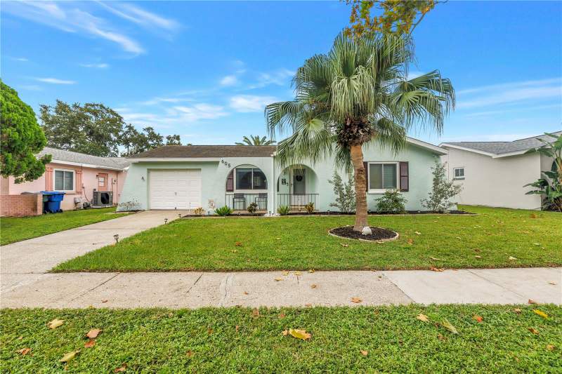 3 bedroom Single Family Residence at 605 5th Avenue, Lake Alison Sub Ph II, Largo — photo 2