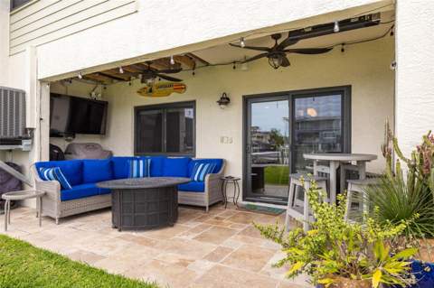 2395 Hanover Dr, Dunedin FL - photo 6 of 6