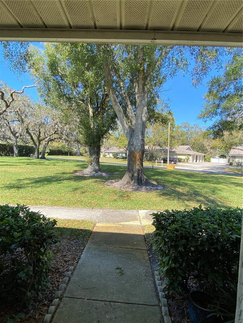 2 bedroom Villa at 1059 Dunrobin Drive #B, Highland Lakes Villas On The Green, Palm Harbor — photo 3