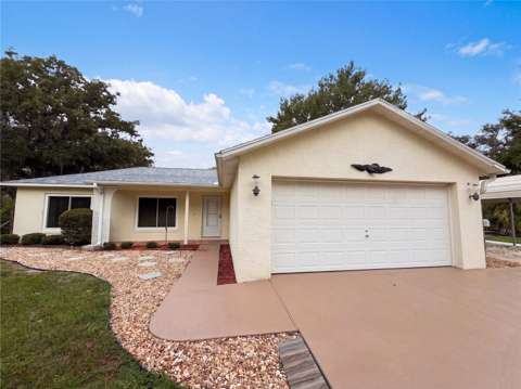 1784 S Carriage Terrace, home for sale in Homosassa 34448