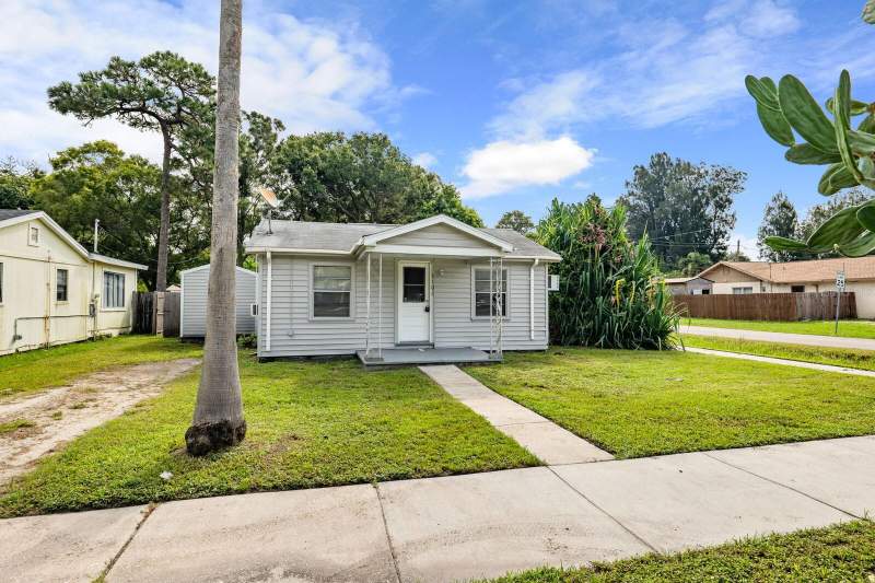 4 bedroom Single Family Residence at 5101 37th Street, Lellman Heights 1st Sec, St Petersburg — photo 5