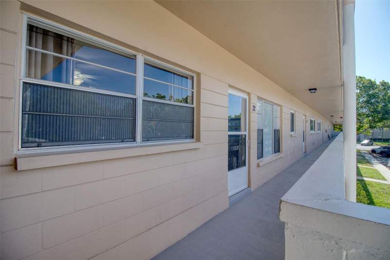2 bedroom Condominium at 2436 Rhodesian Drive #32, On Top Of The World, Clearwater — photo 2