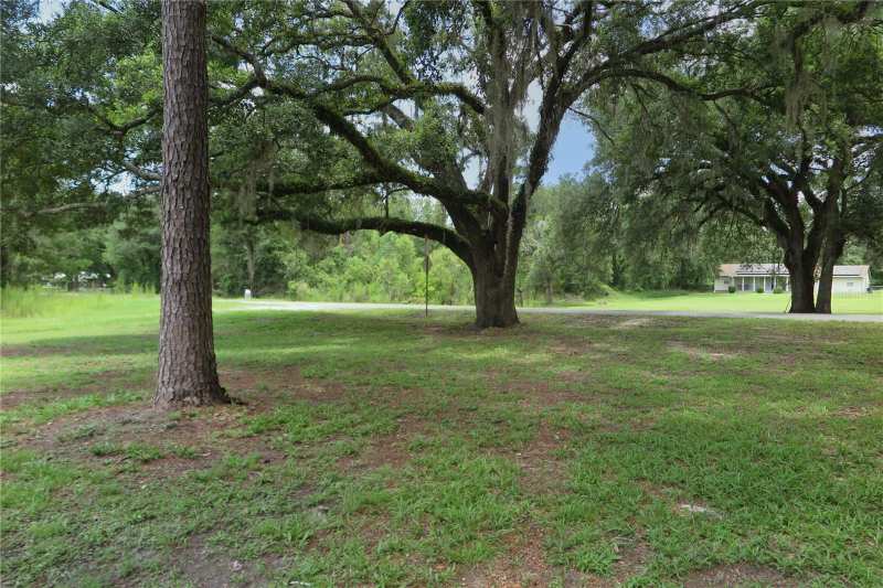 3 bedroom Single Family Residence at 11320 122nd Trail, Live Oak, Live Oak — photo 1