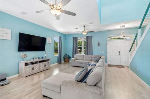 6121 Lafayette Street, New Port Richey FL - photo 16 of 58