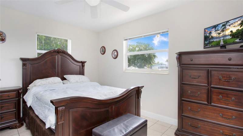 2 bedroom Single Family Residence at 515 York Road, Lehigh Acres, Lehigh Acres — photo 3