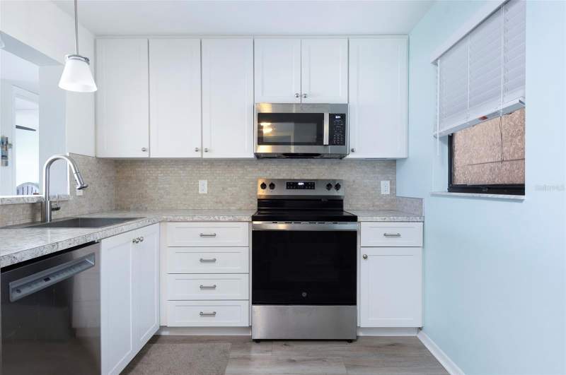 1 bedroom Condominium at 7903 Sailboat Key Boulevard #102, Savannah Condo, South Pasadena — photo 4