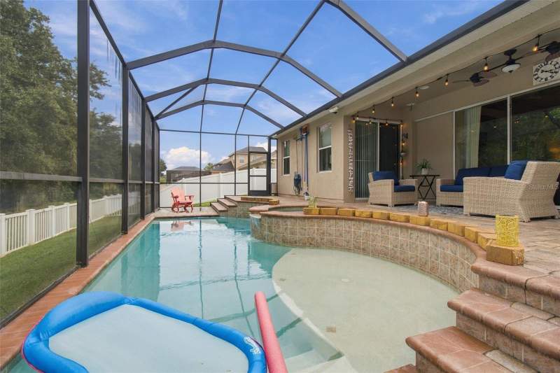 4 bedroom Single Family Residence at 11009 Rockledge View Dr, South Fork Unit 6, Riverview — photo 3