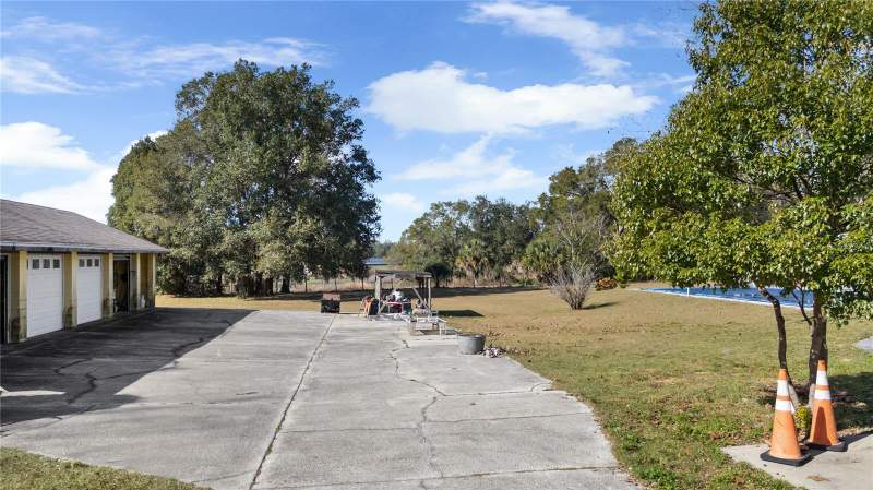 3 bedroom Single Family Residence at 6604 Mt Plymouth Road, J B Babcocks Sub, Apopka — photo 5