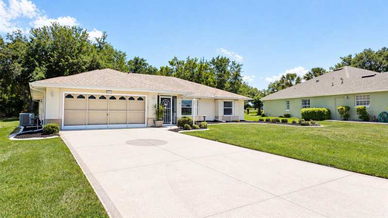 3 bedroom Single Family Residence at 5277 Indian Ocean Loop, Tavares Royal Harbor Ph 02 Lt 179, Tavares — photo 1