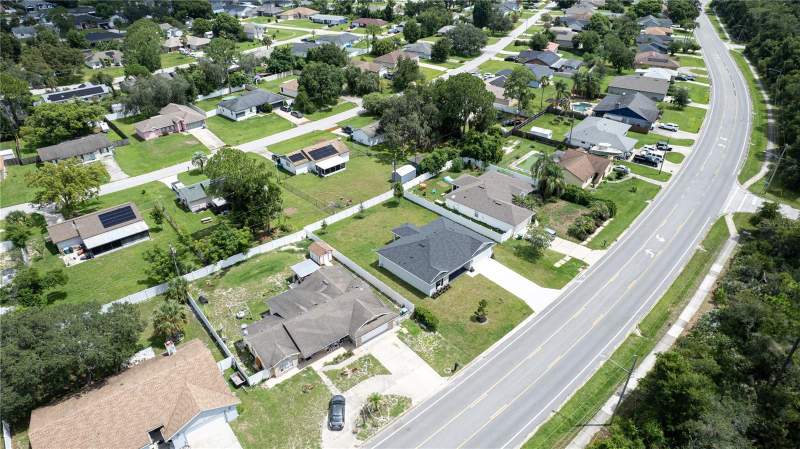 3 bedroom Single Family Residence at 1592 E Normandy Boulevard, Deltona Lakes Unit 11, Deltona — photo 3