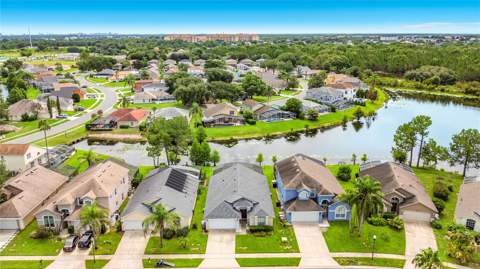 2873 Blooming Alamanda Loop, Kissimmee FL - photo 8 of 60