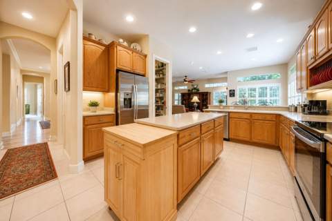 1724 Bridgets Court, Kissimmee FL - photo 8 of 54