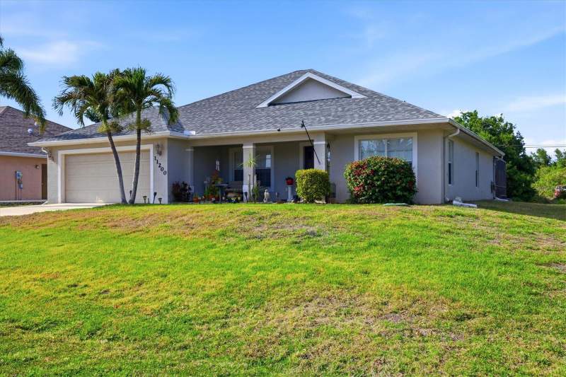 3 bedroom Single Family Residence at 11200 Carnegie Avenue, Port Charlotte Sec 065, Englewood — photo 5