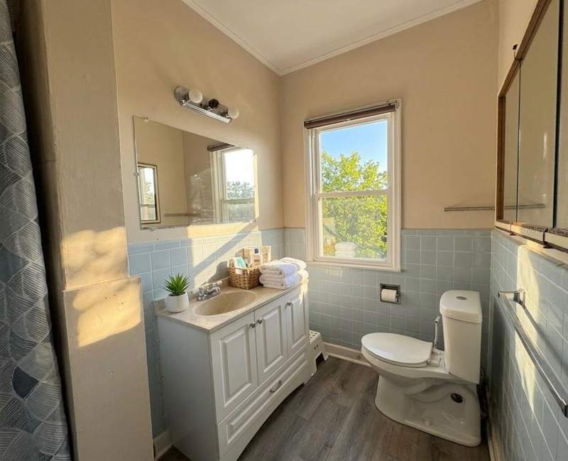 2 bedroom Single Family Residence at 1010 14th Avenue, Highland Park, Largo — photo 5
