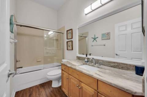 16135 Bridgedale Drive, Lithia FL - photo 20 of 40