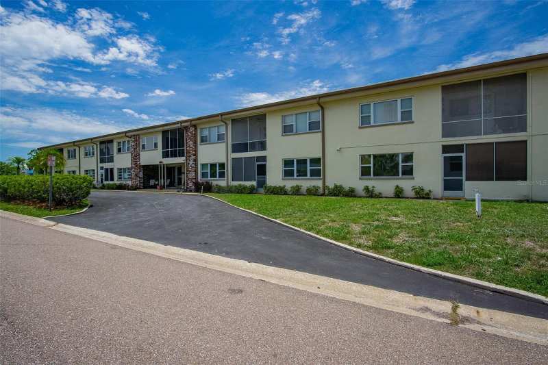 2 bedroom Condominium at 416 73rd Avenue #207, Golden Flamingo Apts Condo, St Petersburg — photo 1