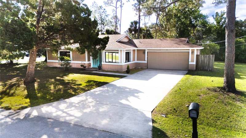 2 bedroom Single Family Residence at 8 Lladd Court, Quail Hollow, Palm Coast — photo 1