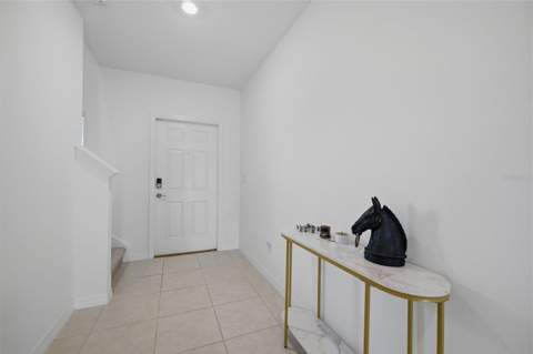 6453 Back Forty Loop, Zephyrhills FL - photo 9 of 52