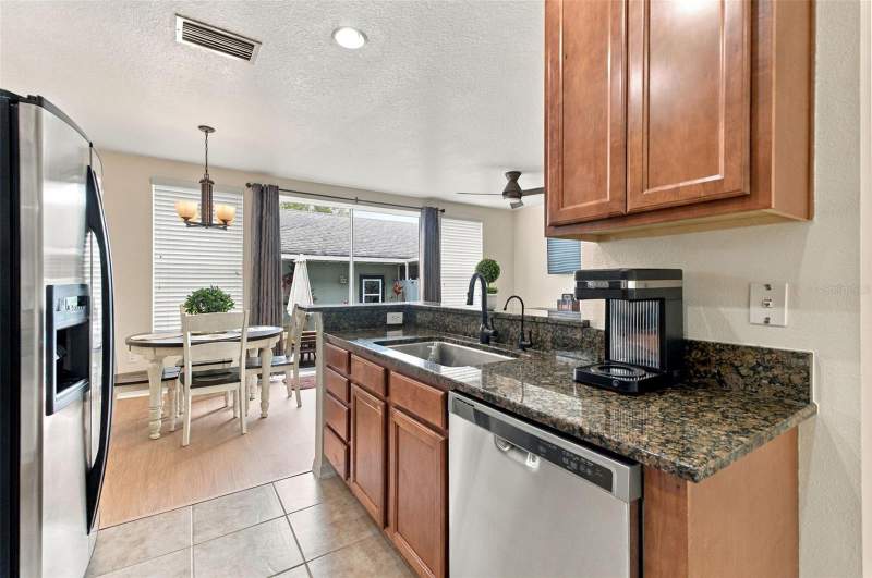 3 bedroom Townhouse at 10645 Marsha Drive, Longleaf Neighborhood 03, New Port Richey — photo 5