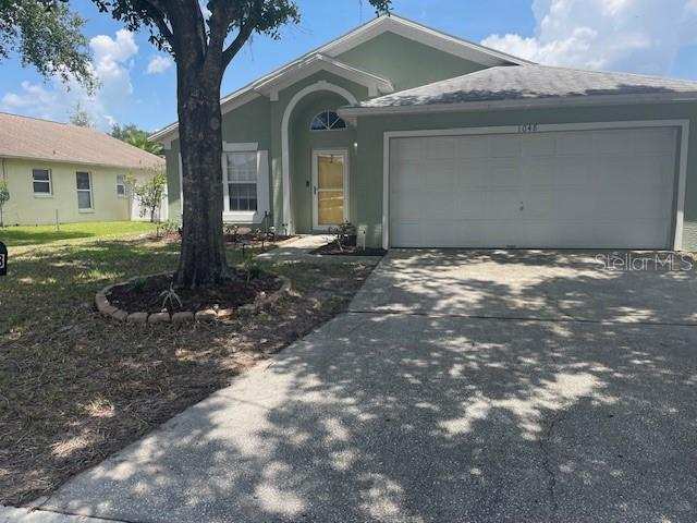 5 bedroom Single Family Residence at 1048 Winding Water Way, Clear Creek Ph One Sub, Clermont — photo 1