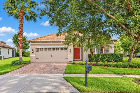 1399 Dolphin Head Street, golf community for sale in Davenport