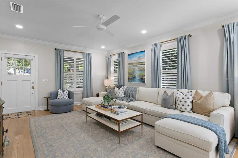 4 bedroom Single Family Residence at 913 S Bruce Street, Lingerlong, Tampa — photo 5