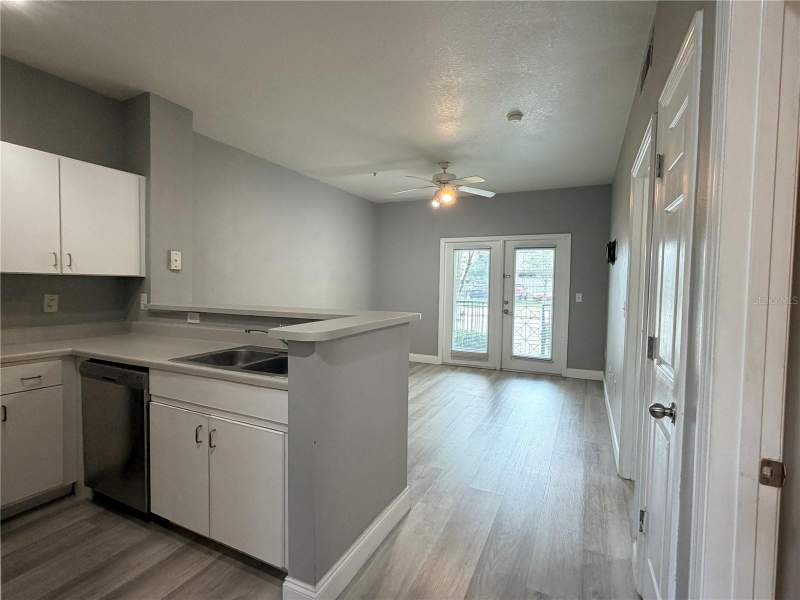 1 bedroom Condominium at 1910 E Palm Avenue #8106, The Quarter At Ybor, Tampa — photo 4
