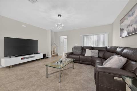10108 Salt Point Drive, Winter Garden FL - photo 9 of 30