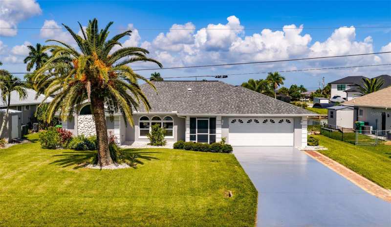 4 bedroom Single Family Residence at 4209 Flamingo Boulevard, Port Charlotte Sec 044, Port Charlotte — photo 1