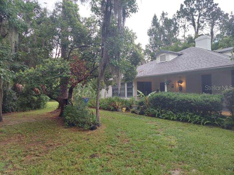 3 bedroom Single Family Residence at 251 N Blue Lake Avenue, Blue Lake, Deland — photo 1