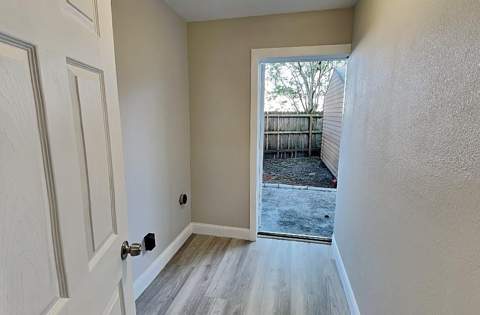 1440 Dann Street, Orlando FL - photo 7 of 25