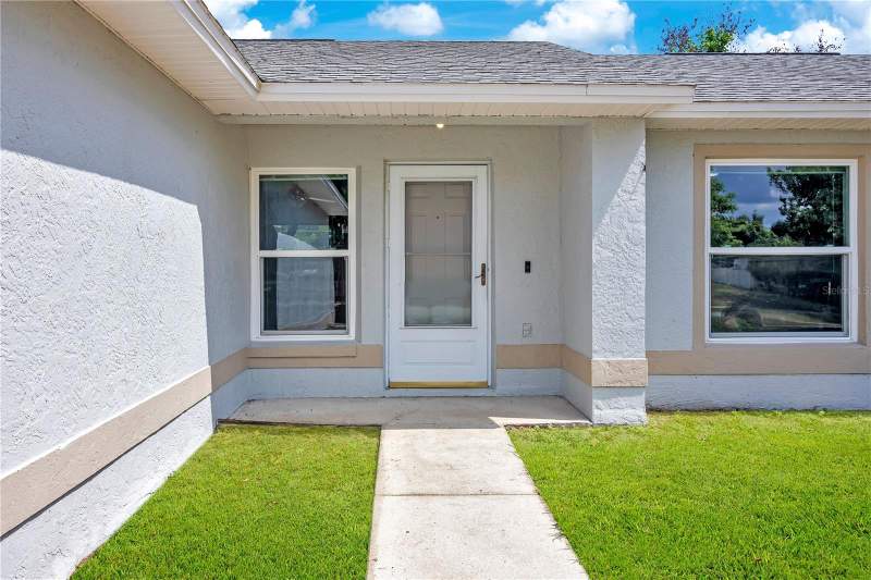 4 bedroom Single Family Residence at 10652 Crescendo Loop, Lake Crescent Pines East Sub, Clermont — photo 3