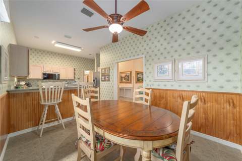 1074 Avenida Sonoma, Lady Lake FL - photo 18 of 44
