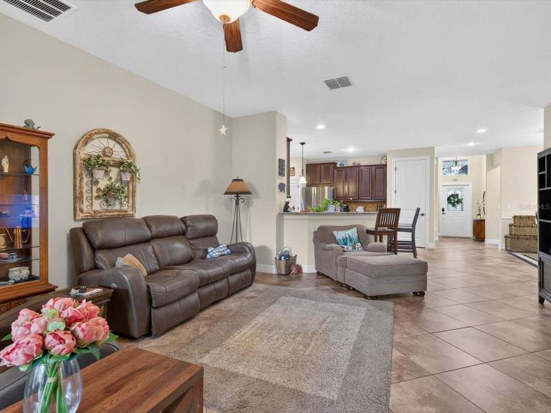 4 bedroom Single Family Residence at 3831 Sanibel Street, Heritage Hills Ph 01, Clermont — photo 5