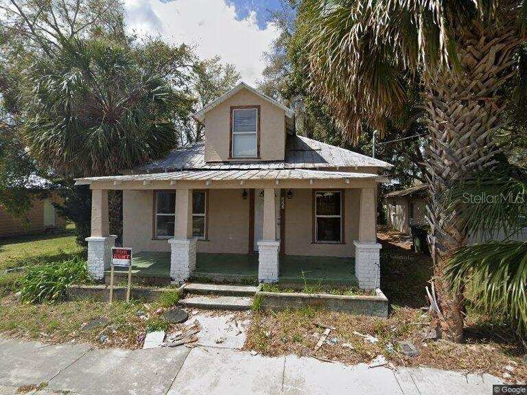 2 bedroom Single Family Residence at 201 Mike Street, Leesburg J W Lees Sub, Leesburg — photo 1