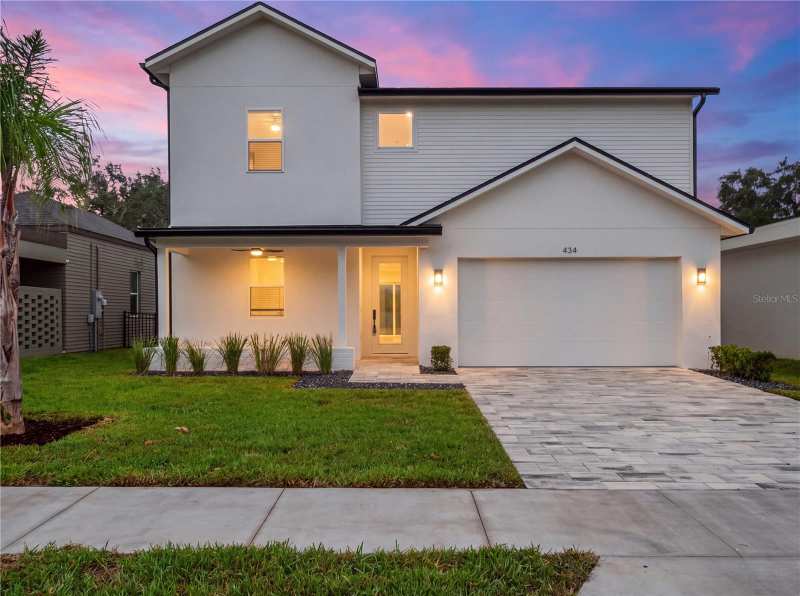 4 bedroom Single Family Residence at 423 Skyfield Court, Boulevard Oaks Of Lady Lake, Lady Lake — photo 1