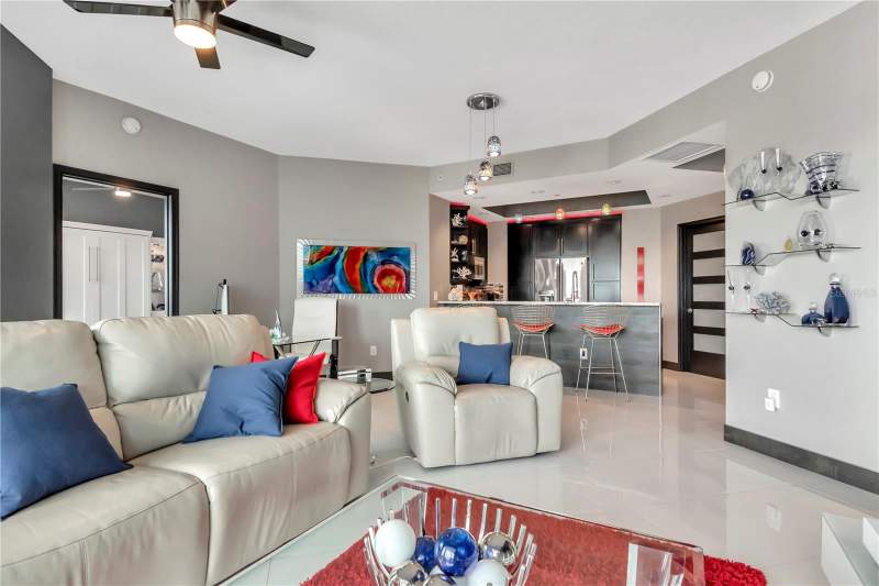 2 bedroom Condominium at 449 S 12th Street #1006, Towers Of Channelside Condomin, Tampa — photo 2