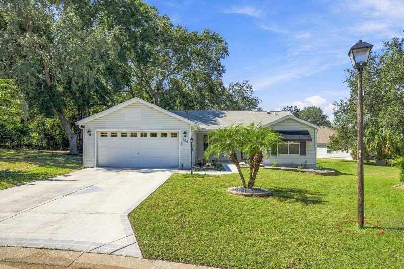 3 bedroom Single Family Residence at 705 Murray Lane, Lady Lake Oak Meadows, Lady Lake — photo 1