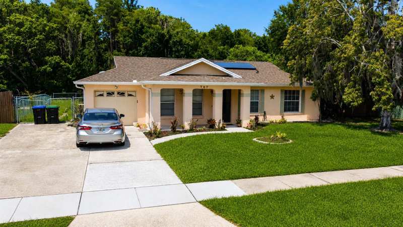 3 bedroom Single Family Residence at 707 Iowa Woods Circle, Meadow Woods Village 04, Orlando — photo 1