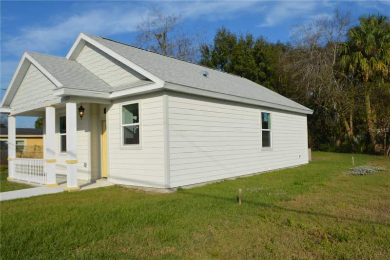 2221 SIPES AVENUE AVENUE home for sale in Midway Packards