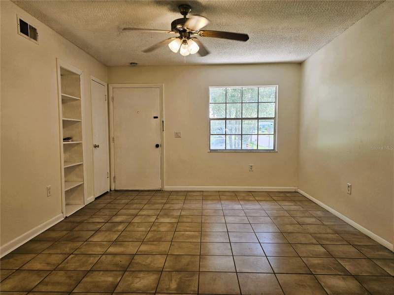 3 bedroom Single Family Residence at 5550 Saint Joseph Boulevard, Clearview Heights 3rd Add, Orlando — photo 3