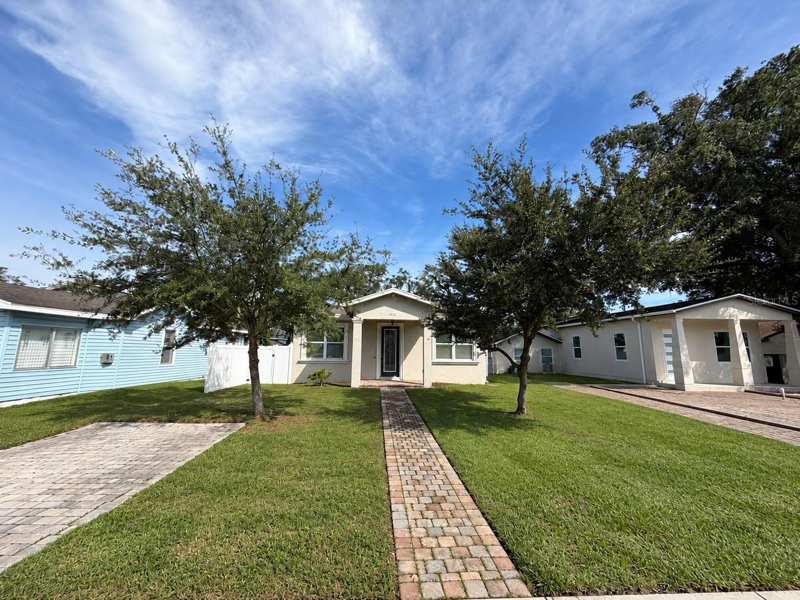 3 bedroom Single Family Residence at 3725 57th Avenue, East Orangewood Heights, St Petersburg — photo 1