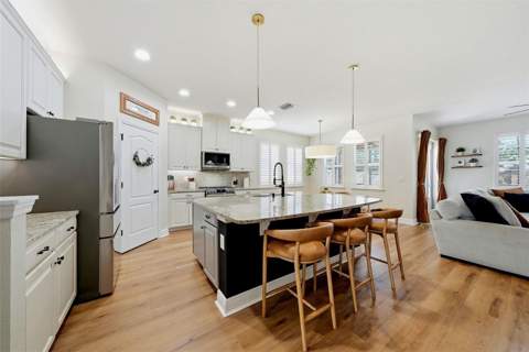 12204 Blue Pacific Drive, Riverview FL - photo 8 of 46