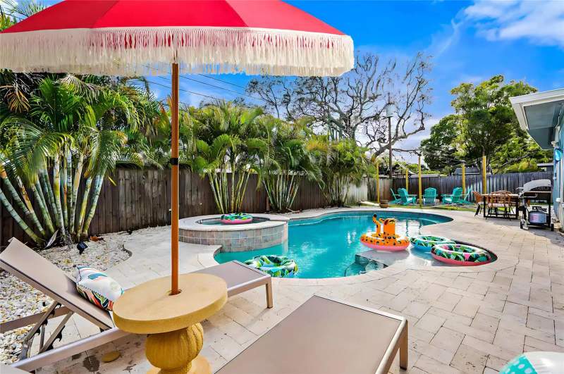 3 bedroom Single Family Residence at 1655 Leisure Drive, Woodridge, Clearwater — photo 5